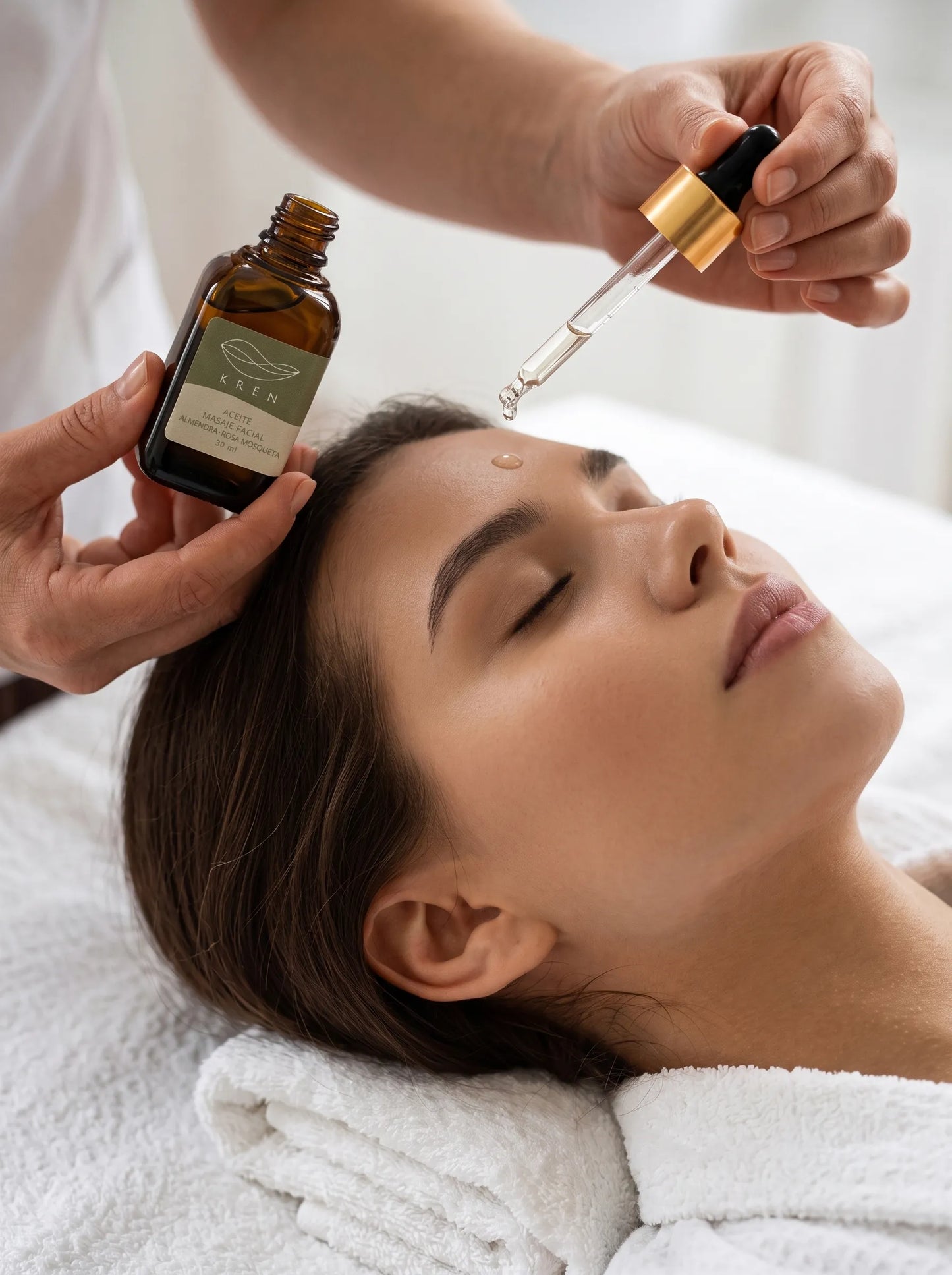 Aceite Masaje Facial Almendra · Rosa Mosqueta